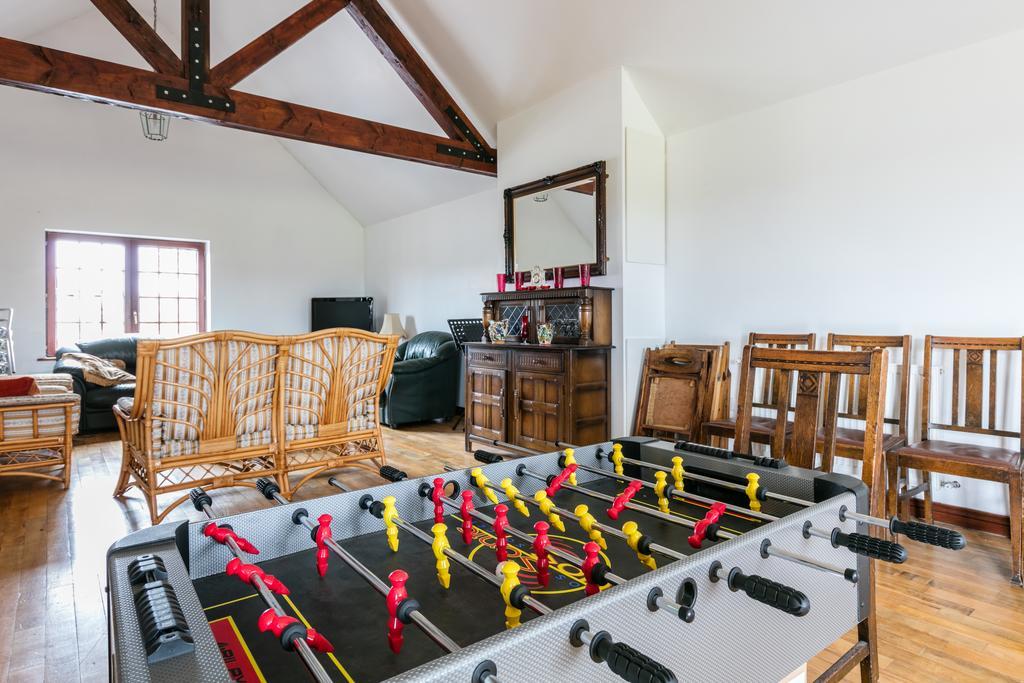 Slemish Barn Hostel Ballymena Extérieur photo