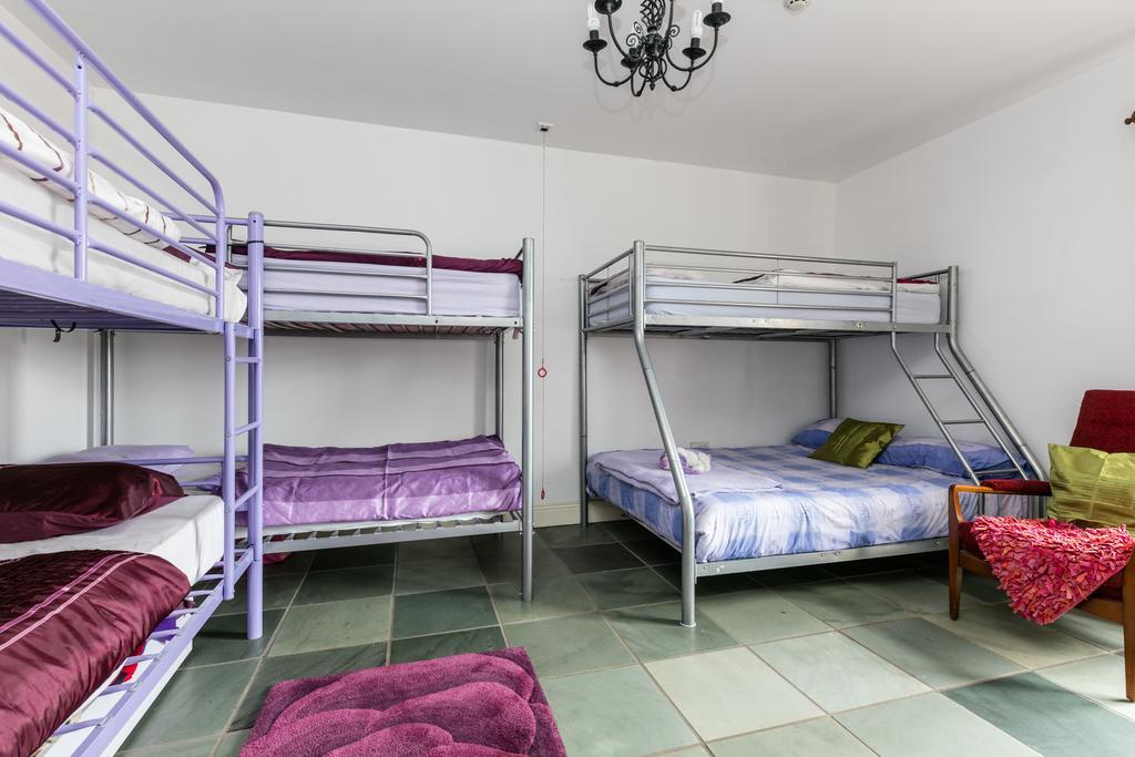 Slemish Barn Hostel Ballymena Extérieur photo